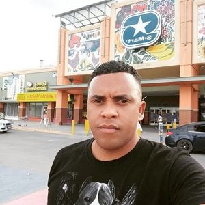 Meet your Posher, Victor